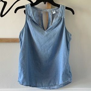 Old Navy Sleeveless Denim V Neck Blouse Medium